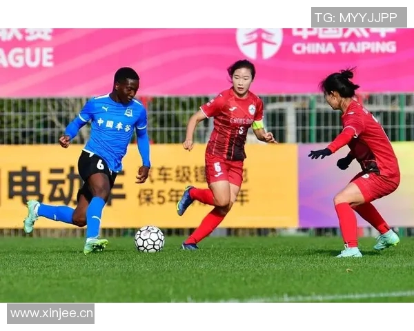 武汉女足亚冠首球诞生唐涵助攻乌龙球巧妙越过门线